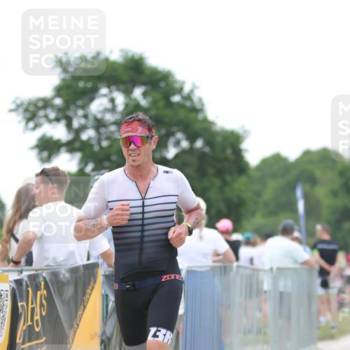 22.06.2025 - Viking Triathlon H.Heesch http://msf.ph/oto/8092937 22.06.2025 16:04:03 Laufen 55, 453, 625 meine-sportfotos.de