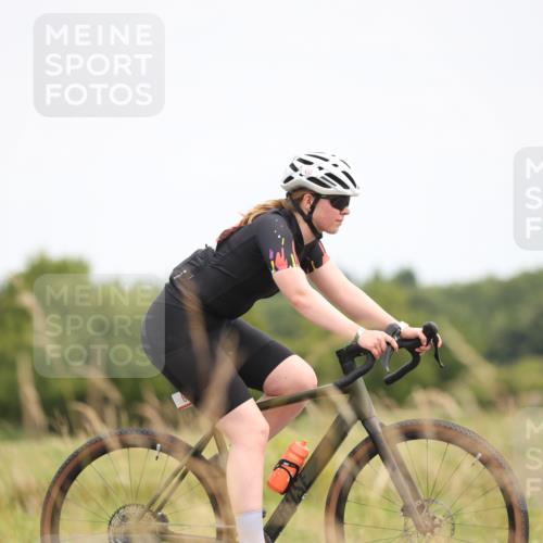 22.06.2025 - Viking Triathlon Yannick Fuchs http://msf.ph/oto/8092957 22.06.2025 13:37:34 Radfahren 637 meine-sportfotos.de