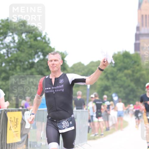 22.06.2025 - Viking Triathlon H.Heesch http://msf.ph/oto/8092959 22.06.2025 15:17:57 Laufen 164, 300, 515 meine-sportfotos.de