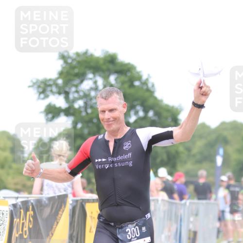 22.06.2025 - Viking Triathlon H.Heesch http://msf.ph/oto/8092988 22.06.2025 15:17:57 Laufen 164, 300, 515 meine-sportfotos.de