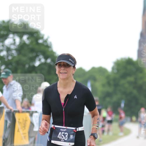 22.06.2025 - Viking Triathlon H.Heesch http://msf.ph/oto/8092998 22.06.2025 16:04:05 Laufen 55, 453 meine-sportfotos.de