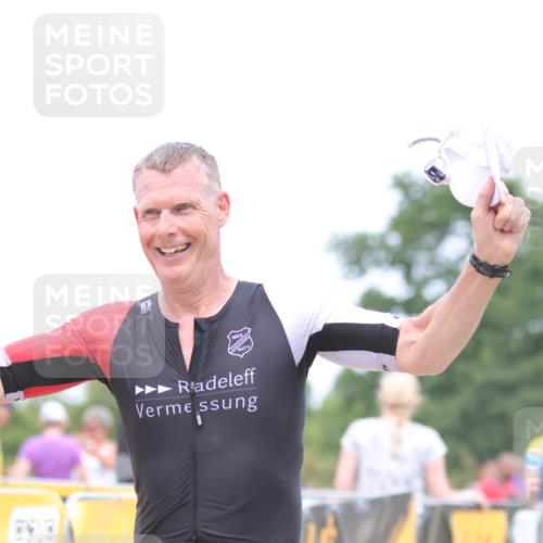 22.06.2025 - Viking Triathlon H.Heesch http://msf.ph/oto/8093006 22.06.2025 15:17:58 Laufen 164, 300, 515 meine-sportfotos.de