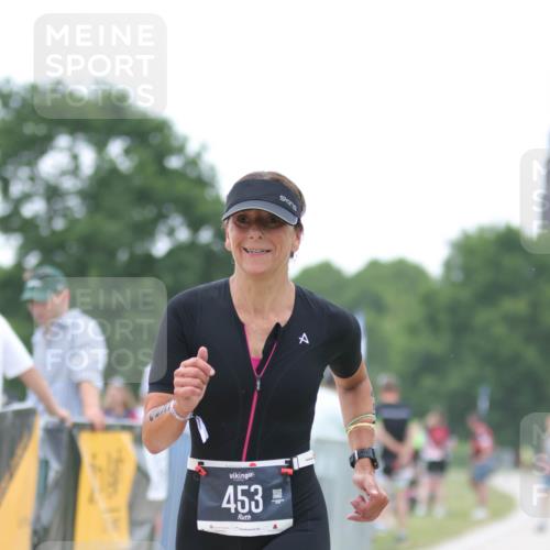 22.06.2025 - Viking Triathlon H.Heesch http://msf.ph/oto/8093007 22.06.2025 16:04:05 Laufen 55, 453 meine-sportfotos.de