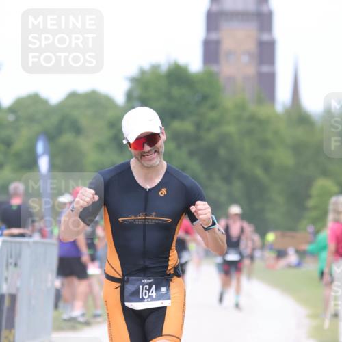 22.06.2025 - Viking Triathlon H.Heesch http://msf.ph/oto/8093013 22.06.2025 15:18:00 Laufen 164, 300, 515 meine-sportfotos.de