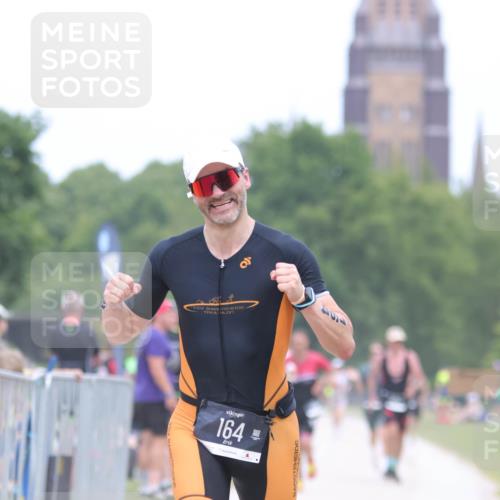 22.06.2025 - Viking Triathlon H.Heesch http://msf.ph/oto/8093019 22.06.2025 15:18:00 Laufen 164, 300, 515 meine-sportfotos.de