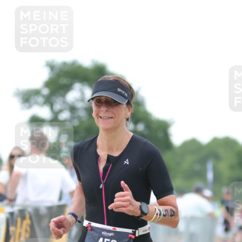 22.06.2025 - Viking Triathlon H.Heesch http://msf.ph/oto/8093040 22.06.2025 16:04:05 Laufen 55, 453 meine-sportfotos.de
