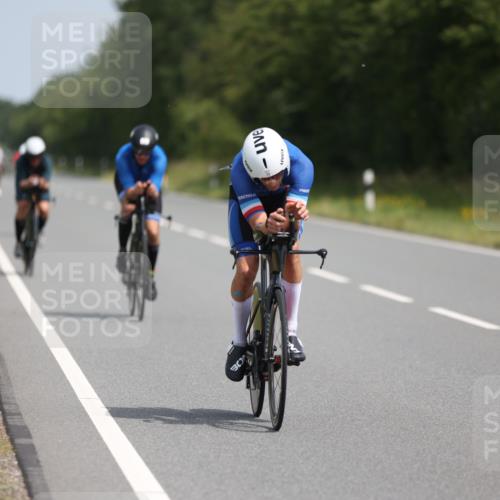 22.06.2025 - Viking Triathlon Yannick Fuchs http://msf.ph/oto/8093158 22.06.2025 11:55:49 Radfahren 28, 108, 141, 184, 318, 352, 459, 478, 519, 625, 635, 660 meine-sportfotos.de