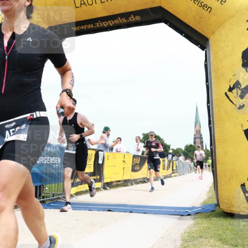 22.06.2025 - Viking Triathlon H.Heesch http://msf.ph/oto/8093210 22.06.2025 13:55:24 Laufen 183, 399, 453, 521 meine-sportfotos.de