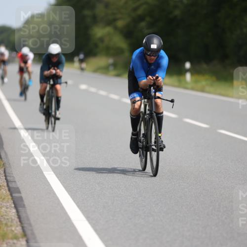 22.06.2025 - Viking Triathlon Yannick Fuchs http://msf.ph/oto/8093216 22.06.2025 11:55:50 Radfahren 28, 108, 141, 184, 318, 352, 459, 478, 519, 625, 635, 660 meine-sportfotos.de