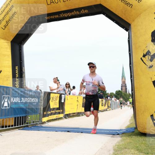 22.06.2025 - Viking Triathlon H.Heesch http://msf.ph/oto/8093233 22.06.2025 13:55:26 Laufen 183, 399, 453, 521 meine-sportfotos.de