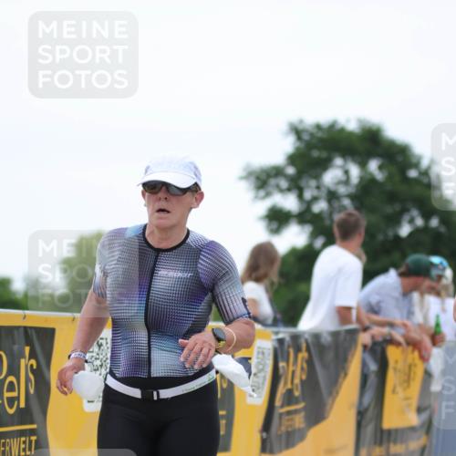 22.06.2025 - Viking Triathlon H.Heesch http://msf.ph/oto/8093241 22.06.2025 16:05:18 Laufen 136, 251, 454 meine-sportfotos.de