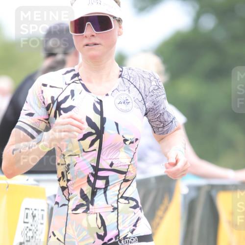 22.06.2025 - Viking Triathlon H.Heesch http://msf.ph/oto/8093271 22.06.2025 15:18:22 Laufen 29, 175, 399 meine-sportfotos.de