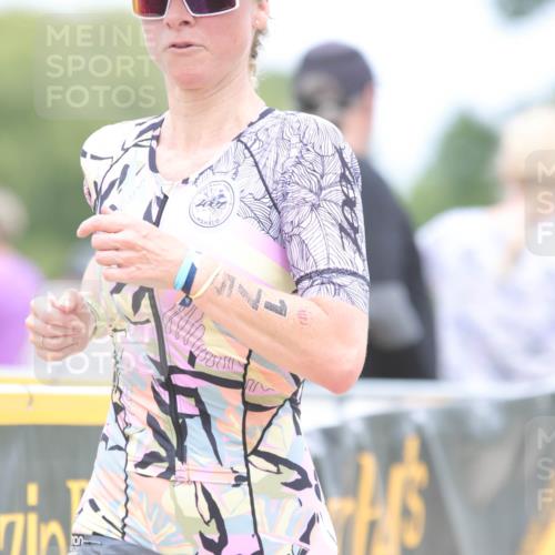 22.06.2025 - Viking Triathlon H.Heesch http://msf.ph/oto/8093287 22.06.2025 15:18:23 Laufen 29, 175, 399 meine-sportfotos.de