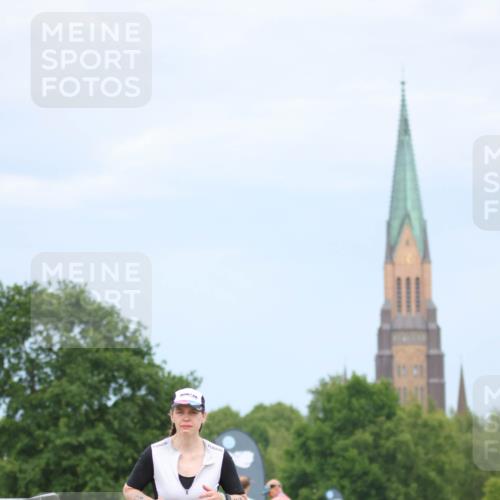 22.06.2025 - Viking Triathlon H.Heesch http://msf.ph/oto/8093307 22.06.2025 17:05:23 Laufen 431 meine-sportfotos.de