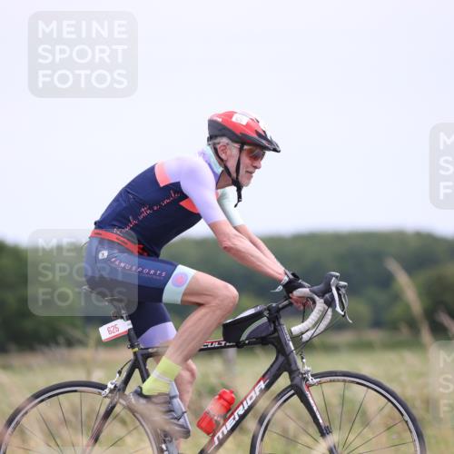 22.06.2025 - Viking Triathlon Yannick Fuchs http://msf.ph/oto/8093329 22.06.2025 13:38:55 Radfahren 140, 625 meine-sportfotos.de