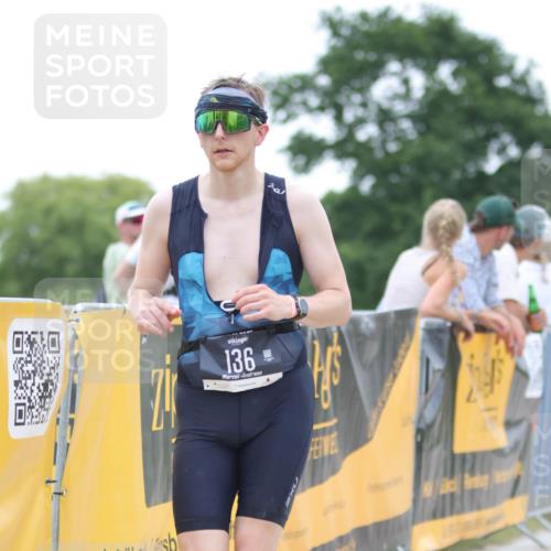 22.06.2025 - Viking Triathlon H.Heesch http://msf.ph/oto/8093330 22.06.2025 16:05:23 Laufen 136 meine-sportfotos.de