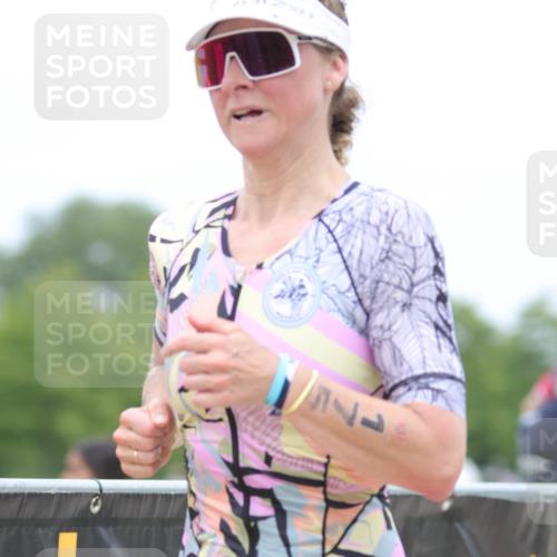 22.06.2025 - Viking Triathlon H.Heesch http://msf.ph/oto/8093348 22.06.2025 15:18:24 Laufen 29, 175, 399 meine-sportfotos.de