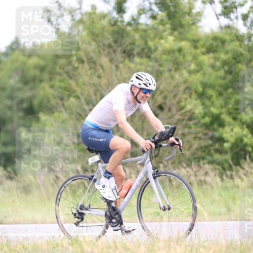 22.06.2025 - Viking Triathlon Yannick Fuchs http://msf.ph/oto/8093381 22.06.2025 13:39:16 Radfahren 459 meine-sportfotos.de