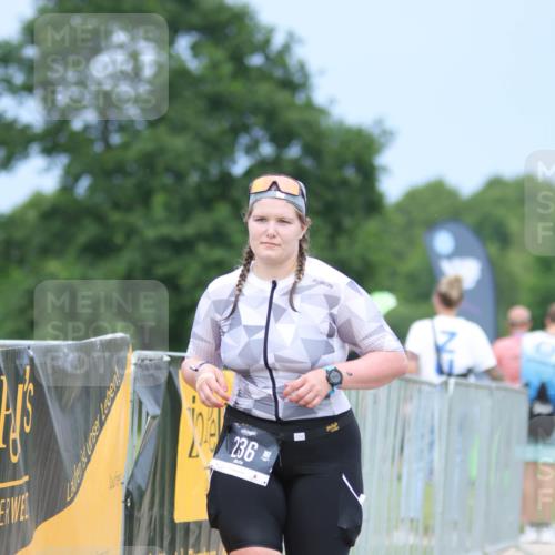 22.06.2025 - Viking Triathlon H.Heesch http://msf.ph/oto/8093382 22.06.2025 17:06:57 Laufen 236, 484 meine-sportfotos.de