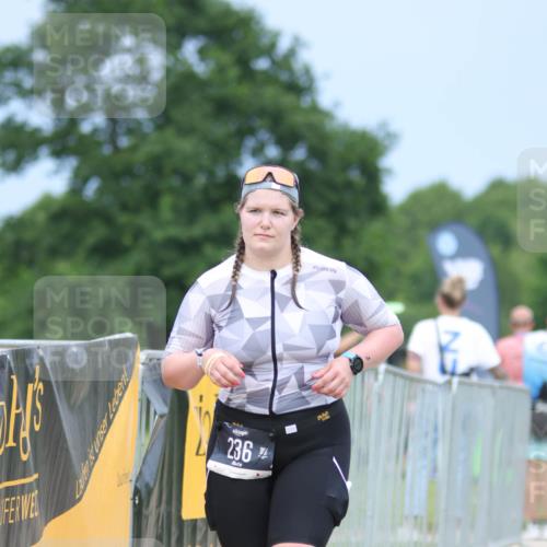 22.06.2025 - Viking Triathlon H.Heesch http://msf.ph/oto/8093389 22.06.2025 17:06:57 Laufen 236, 484 meine-sportfotos.de