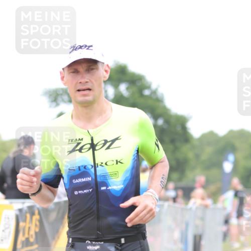 22.06.2025 - Viking Triathlon H.Heesch http://msf.ph/oto/8093398 22.06.2025 15:18:28 Laufen 29 meine-sportfotos.de