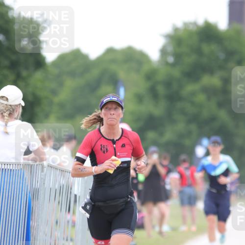 22.06.2025 - Viking Triathlon H.Heesch http://msf.ph/oto/8093426 22.06.2025 16:05:37 Laufen 123, 155 meine-sportfotos.de