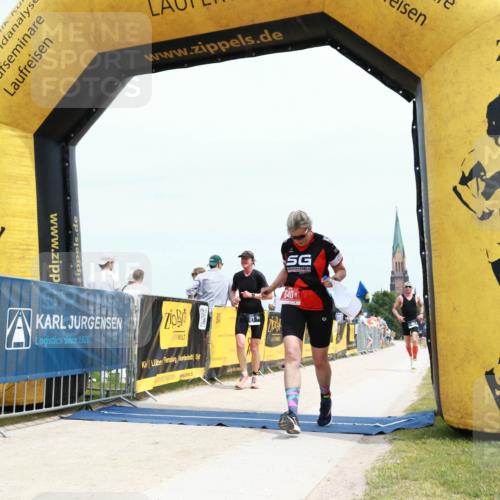 22.06.2025 - Viking Triathlon H.Heesch http://msf.ph/oto/8093429 22.06.2025 13:56:02 Laufen 17, 171, 286, 337, 372, 411, 485, 640 meine-sportfotos.de