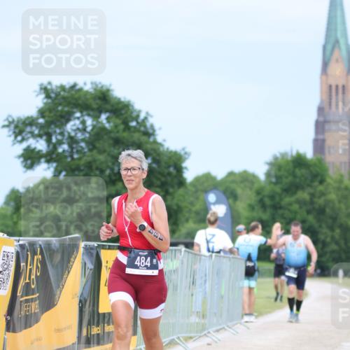 22.06.2025 - Viking Triathlon H.Heesch http://msf.ph/oto/8093452 22.06.2025 17:07:01 Laufen 236, 484 meine-sportfotos.de