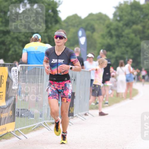 22.06.2025 - Viking Triathlon H.Heesch http://msf.ph/oto/8093465 22.06.2025 15:18:40 Laufen 72, 453 meine-sportfotos.de