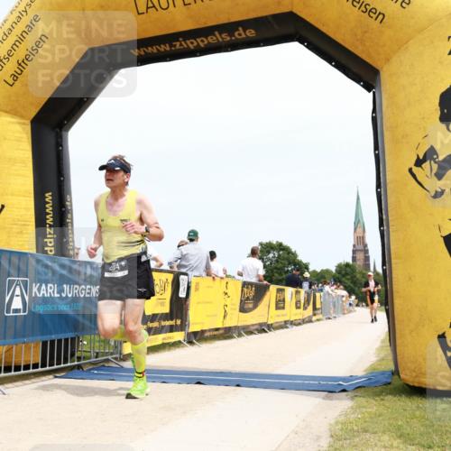 22.06.2025 - Viking Triathlon H.Heesch http://msf.ph/oto/8093609 22.06.2025 13:56:18 Laufen 234, 298, 351 meine-sportfotos.de