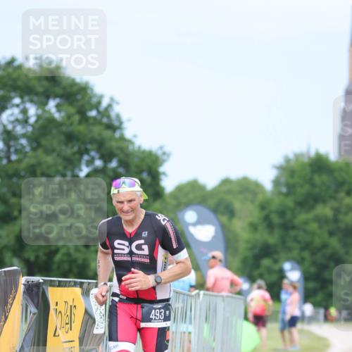 22.06.2025 - Viking Triathlon H.Heesch http://msf.ph/oto/8093628 22.06.2025 17:09:15 Laufen 493 meine-sportfotos.de