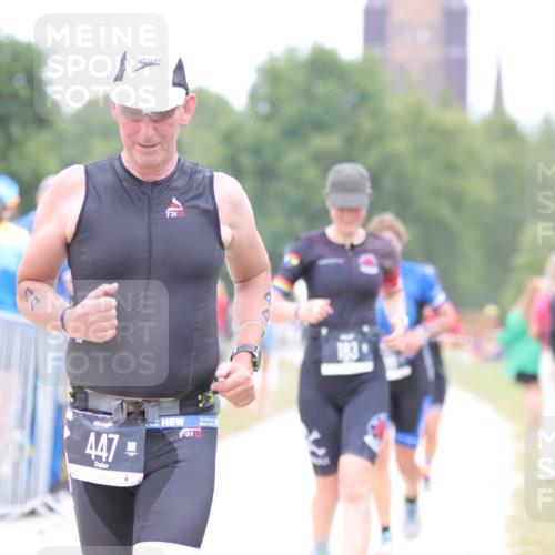 22.06.2025 - Viking Triathlon H.Heesch http://msf.ph/oto/8093636 22.06.2025 15:18:57 Laufen 155, 183, 447, 488, 494 meine-sportfotos.de