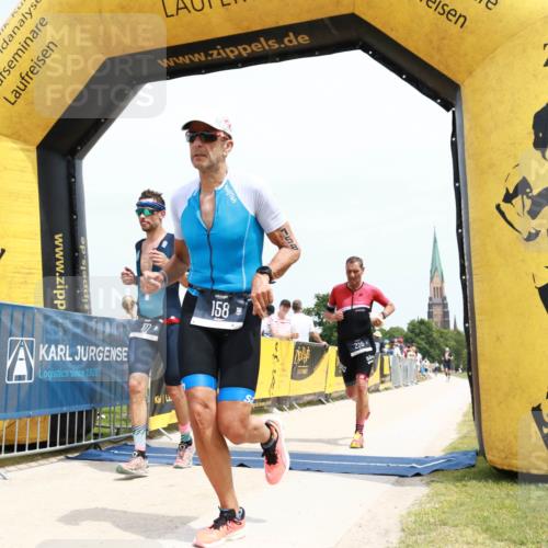 22.06.2025 - Viking Triathlon H.Heesch http://msf.ph/oto/8093663 22.06.2025 13:57:04 Laufen 158, 177, 235, 287 meine-sportfotos.de