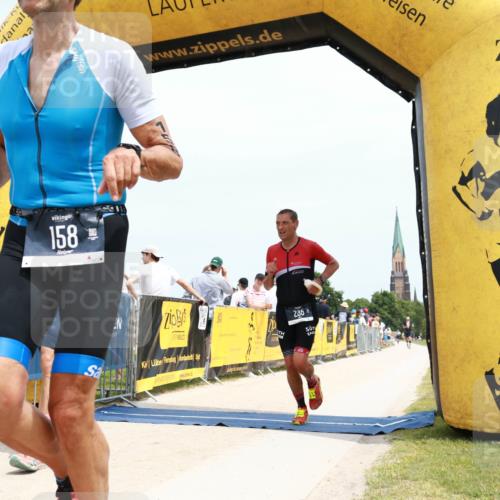 22.06.2025 - Viking Triathlon H.Heesch http://msf.ph/oto/8093672 22.06.2025 13:57:05 Laufen 158, 177, 235 meine-sportfotos.de