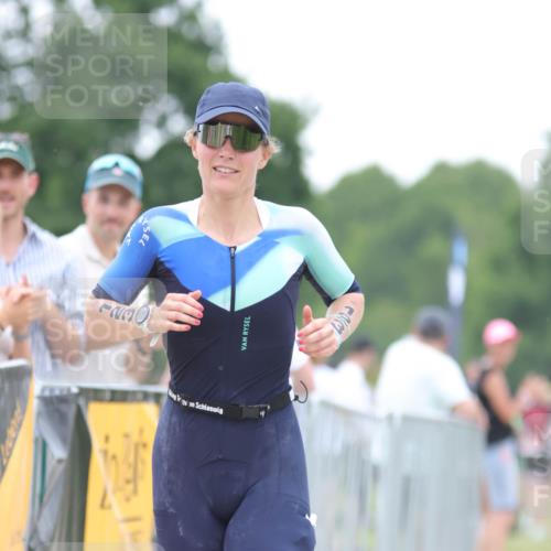 22.06.2025 - Viking Triathlon H.Heesch http://msf.ph/oto/8093678 22.06.2025 16:05:44 Laufen 123, 153, 155 meine-sportfotos.de