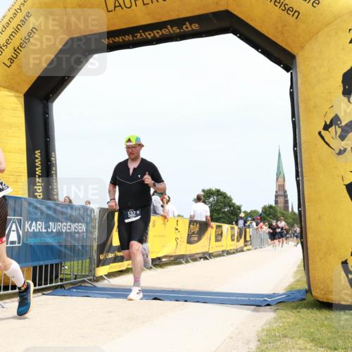 22.06.2025 - Viking Triathlon H.Heesch http://msf.ph/oto/8093725 22.06.2025 13:57:50 Laufen 425, 532 meine-sportfotos.de