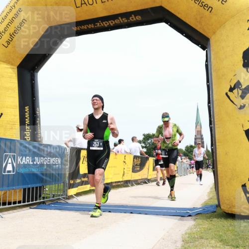 22.06.2025 - Viking Triathlon H.Heesch http://msf.ph/oto/8093849 22.06.2025 13:58:31 Laufen 50, 76, 253, 423 meine-sportfotos.de
