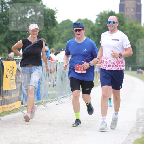 22.06.2025 - Viking Triathlon H.Heesch http://msf.ph/oto/8093874 22.06.2025 16:06:16 Laufen 336, 614 meine-sportfotos.de
