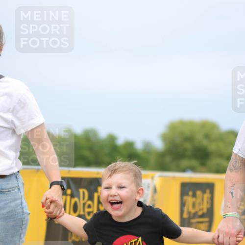 22.06.2025 - Viking Triathlon H.Heesch http://msf.ph/oto/8093882 22.06.2025 17:09:25 Laufen 246 meine-sportfotos.de