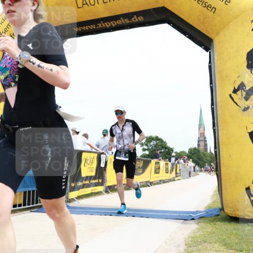 22.06.2025 - Viking Triathlon H.Heesch http://msf.ph/oto/8093916 22.06.2025 13:59:17 Laufen 47, 74, 134, 143, 341 meine-sportfotos.de