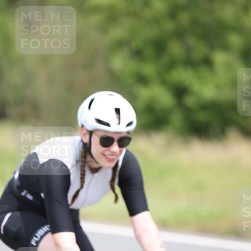 22.06.2025 - Viking Triathlon Yannick Fuchs http://msf.ph/oto/8093938 22.06.2025 13:44:03 Radfahren 431 meine-sportfotos.de