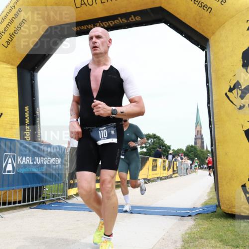 22.06.2025 - Viking Triathlon H.Heesch http://msf.ph/oto/8093943 22.06.2025 13:59:35 Laufen 110, 116, 247 meine-sportfotos.de
