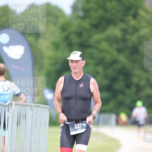 22.06.2025 - Viking Triathlon H.Heesch http://msf.ph/oto/8093946 22.06.2025 17:17:35 Laufen 447 meine-sportfotos.de