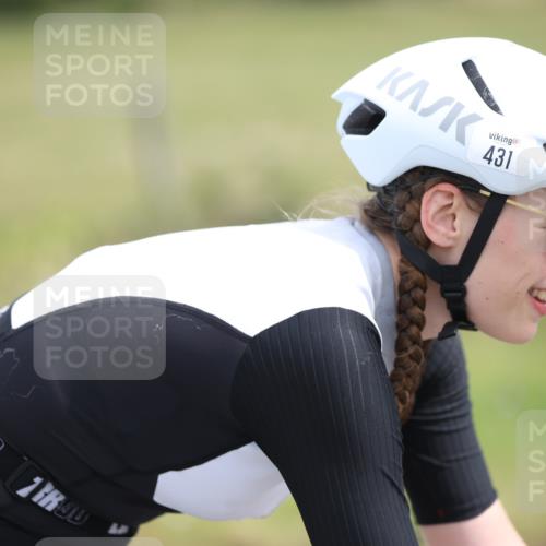 22.06.2025 - Viking Triathlon Yannick Fuchs http://msf.ph/oto/8093965 22.06.2025 13:44:04 Radfahren 431 meine-sportfotos.de