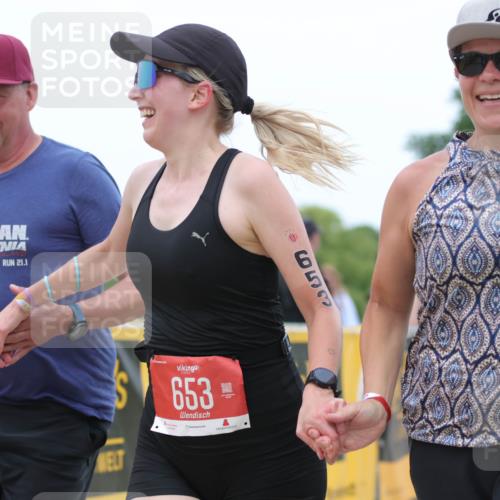 22.06.2025 - Viking Triathlon H.Heesch http://msf.ph/oto/8093975 22.06.2025 15:19:55 Laufen 403, 653 meine-sportfotos.de