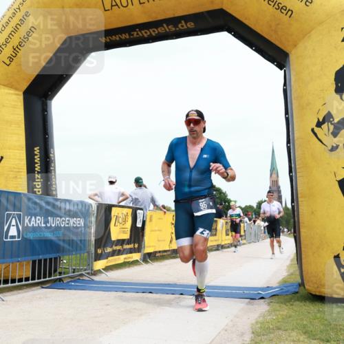 22.06.2025 - Viking Triathlon H.Heesch http://msf.ph/oto/8093977 22.06.2025 14:00:01 Laufen 95, 386 meine-sportfotos.de