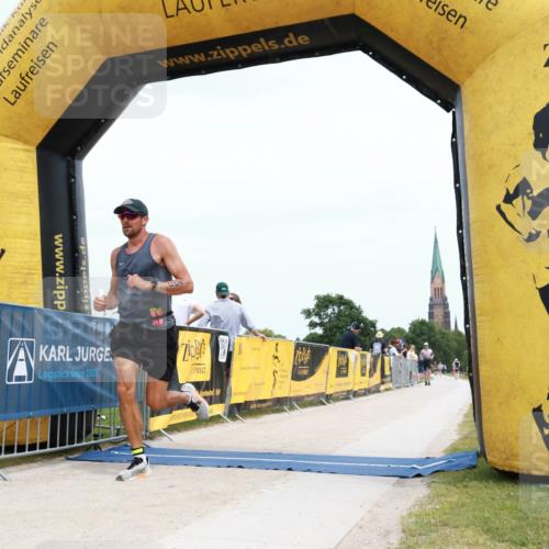 22.06.2025 - Viking Triathlon H.Heesch http://msf.ph/oto/8093993 22.06.2025 14:00:08 Laufen 289, 386, 643 meine-sportfotos.de