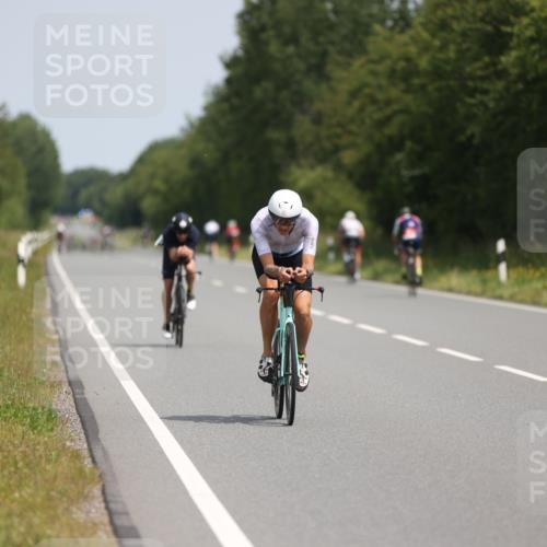 22.06.2025 - Viking Triathlon Yannick Fuchs http://msf.ph/oto/8093996 22.06.2025 11:56:08 Radfahren 125, 245, 379, 493, 499, 555 meine-sportfotos.de