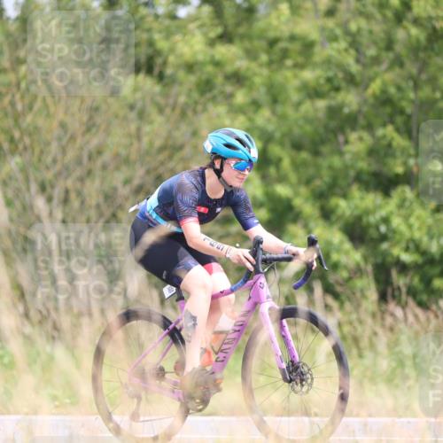 22.06.2025 - Viking Triathlon Yannick Fuchs http://msf.ph/oto/8094001 22.06.2025 13:44:19 Radfahren 165, 634 meine-sportfotos.de