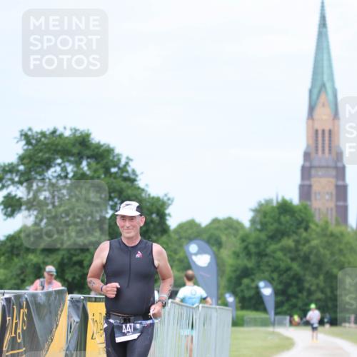 22.06.2025 - Viking Triathlon H.Heesch http://msf.ph/oto/8094012 22.06.2025 17:17:39 Laufen 447 meine-sportfotos.de